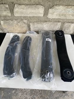 Grand Cherokee Lower & Upper Control Arm 4pcs kit.