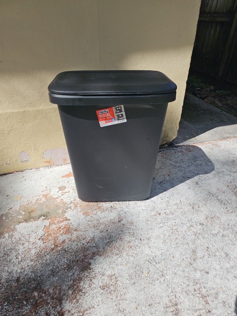 Kitchen Trash Can - Bote Para Basura XL