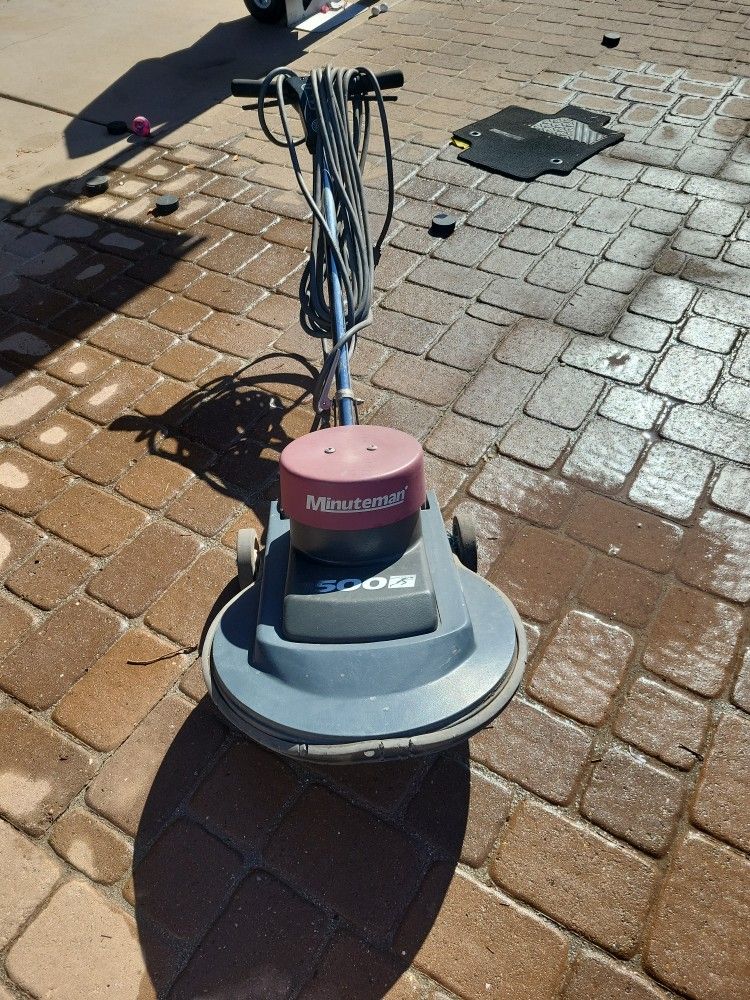 Minuteman 500 Professional Floor Scrubber