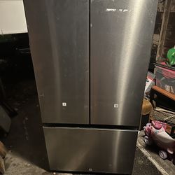 Samsung Bespoke 30 cu ft 3 door Refrigerator and freezer
