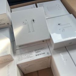 Apple AirPods 2nd Generation 
