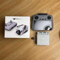 DJI Mini 4 Pro W/ RC 2