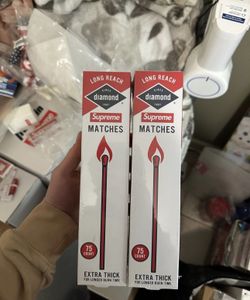 Brand New Supreme Long Reach Matches Sealed