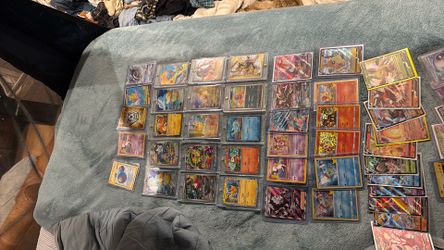 Pokemon lot mostly good condition except the cheaper ones