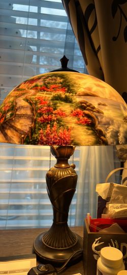 Thomas Kinkade Lamp