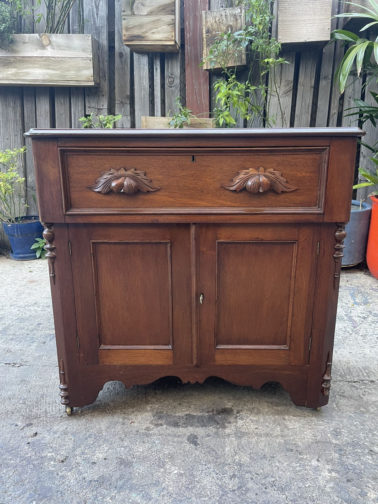 Vintage Antique Victorian Cabinet