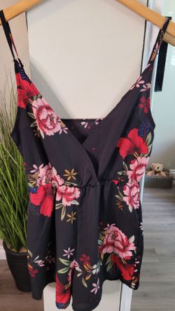 Womens Short Romper Size Medium