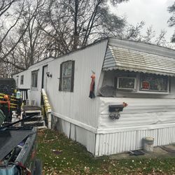 I’m Selling My Mobile Home Trailer So I Can Get A House If Anyone Is Interested Please Message Me The Whole Place Is Redone In Side Brand New Tub 