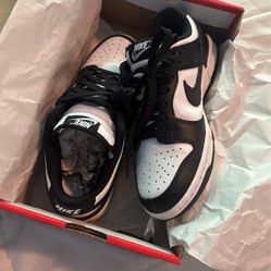 Nike Dunks