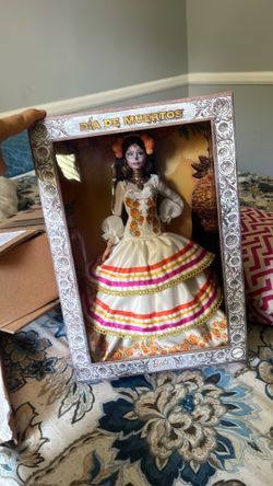 Barbie día de muertos doll 2025