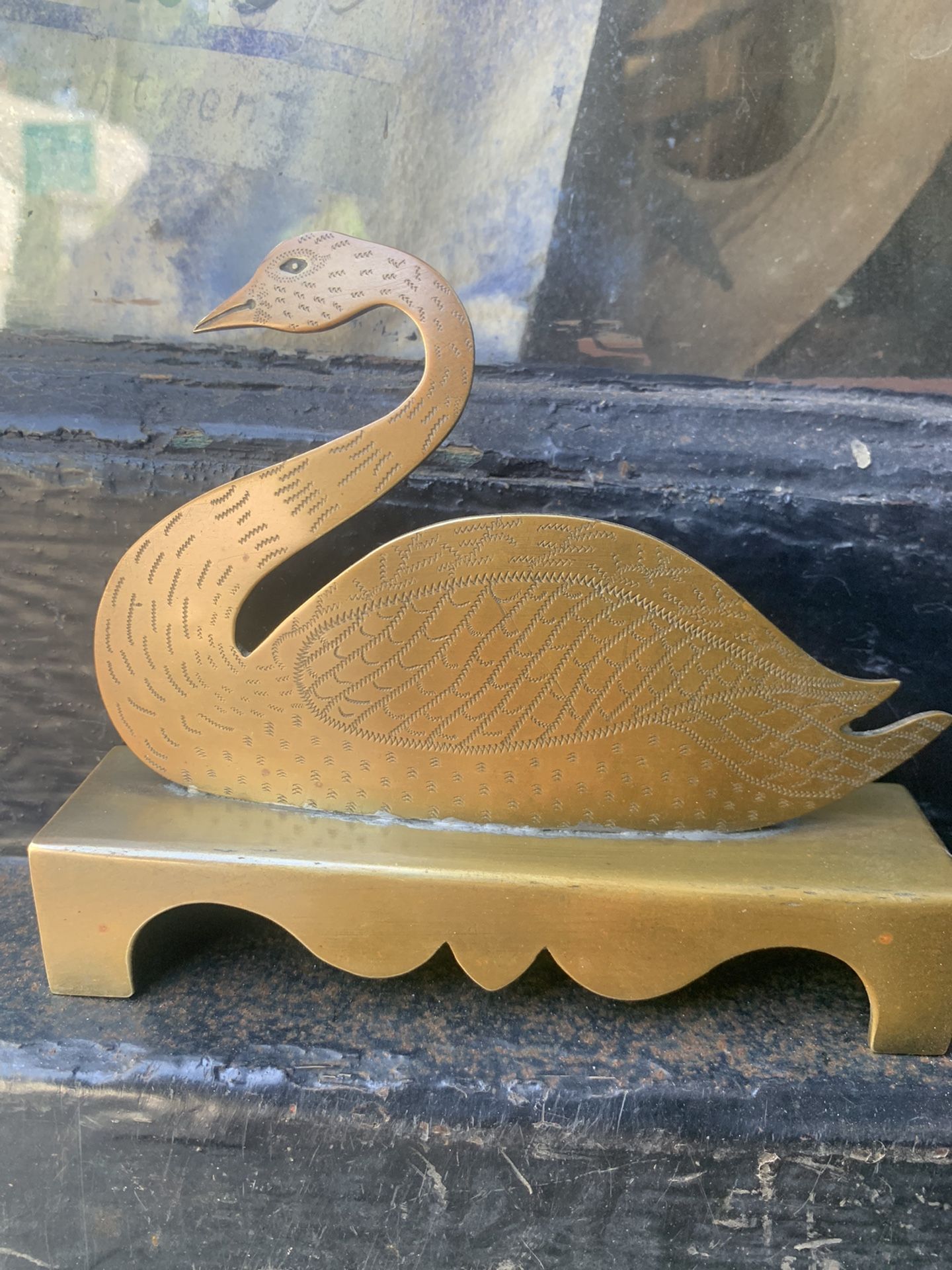 Swan Decorative FP Fender