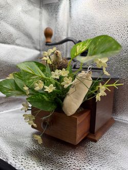 Vintage Decorative Coffee Grinder Floral Arrangement