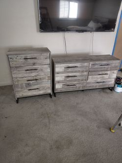 Bedroom set