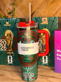 Stanley Mexico 2026 World Cup Quencher Tumbler 40oz