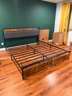 King Size Platform Bed Frame with Storage Drawers & Charging Station