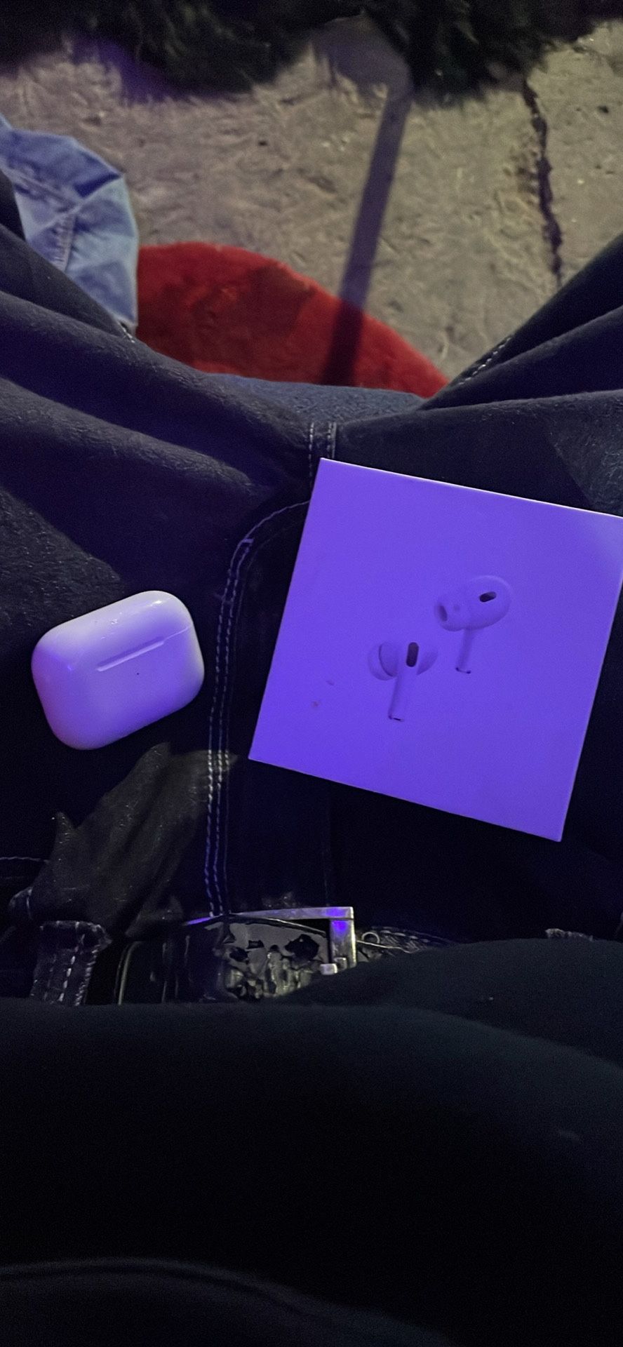 AirPods