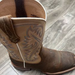 Brand New Ariat Boots 