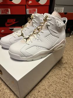 Jordan 6 *Gold Hoops* 10.5W/ 9M