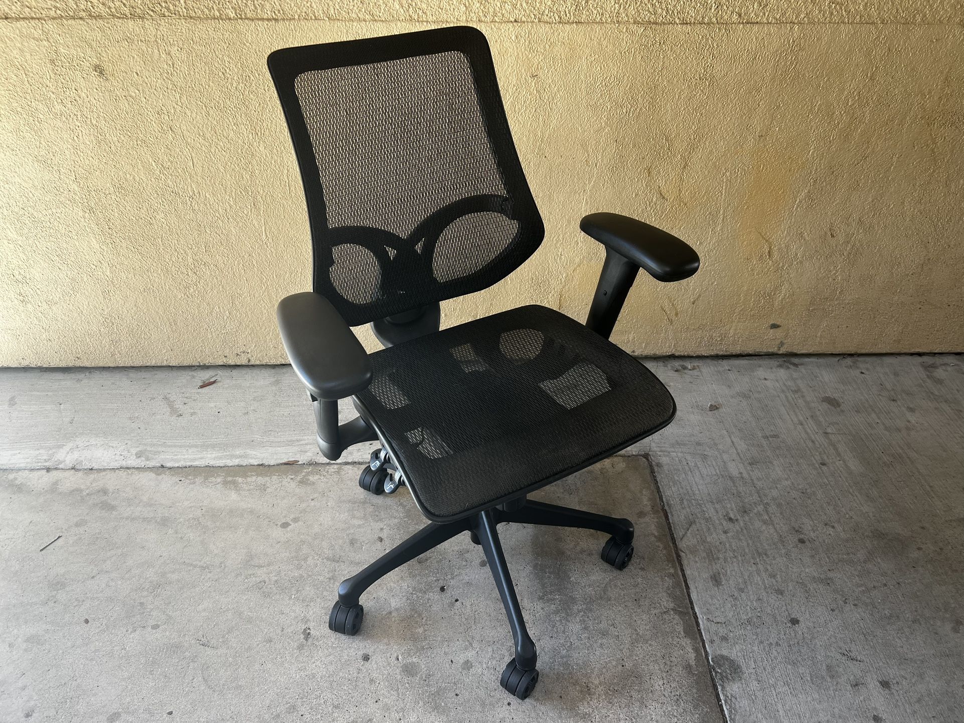 WorkPro® 1000 Series Ergonomic Mesh/Mesh Mid-Back Task Office Chair, Black/Black