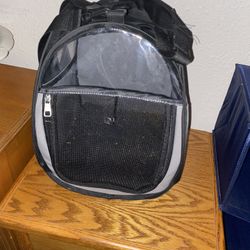 Small Animal Carrier Like new