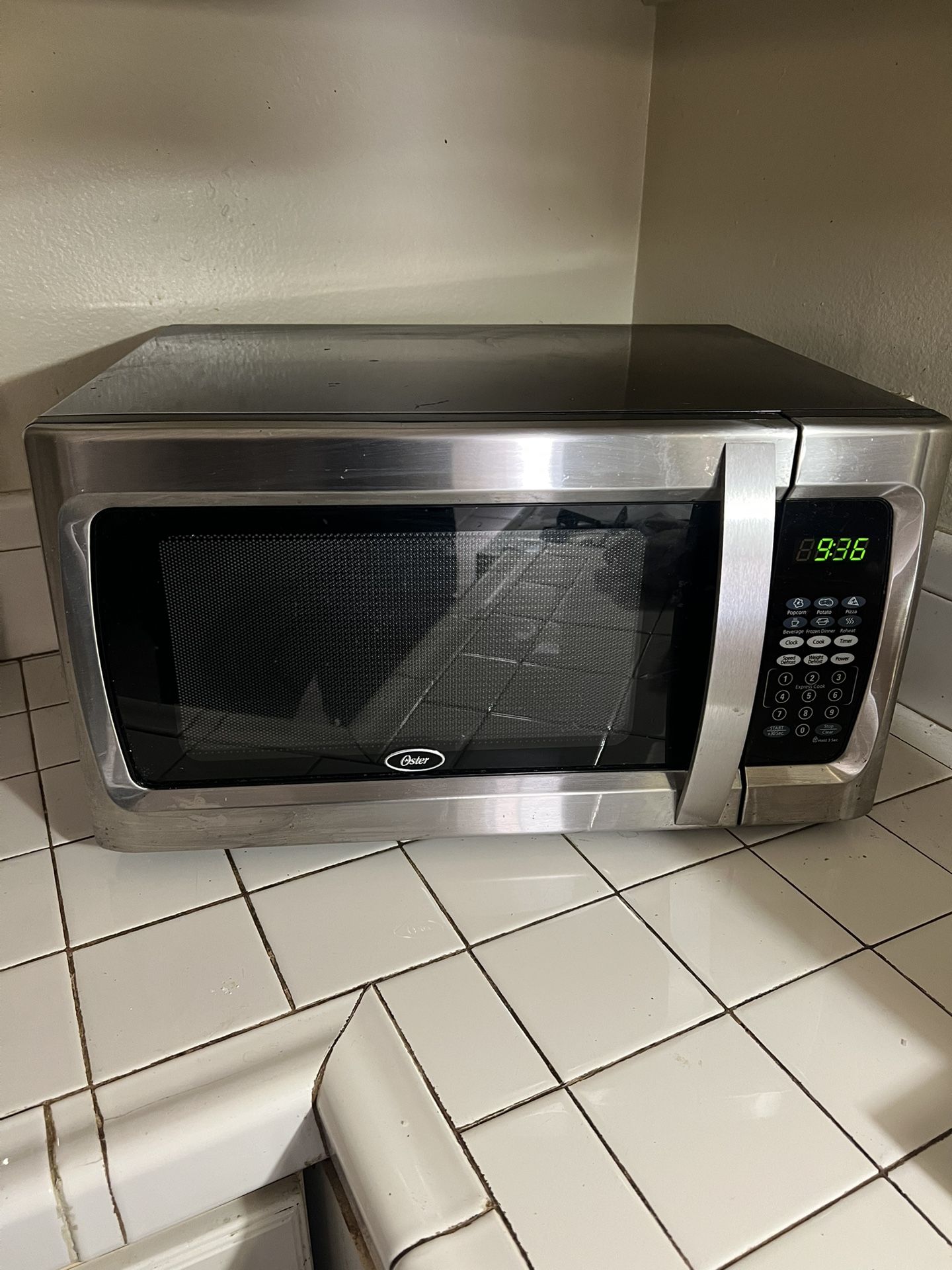 Oster Microwave