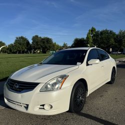 2012 Nissan Altima S 