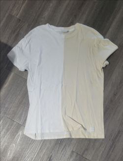 Men's Hollister Size small t-shirt