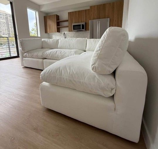 Nixon Cloud Sectional Sofa White NEW Washable And Performance Fabric Stain Resistant