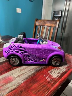 Monster high car
