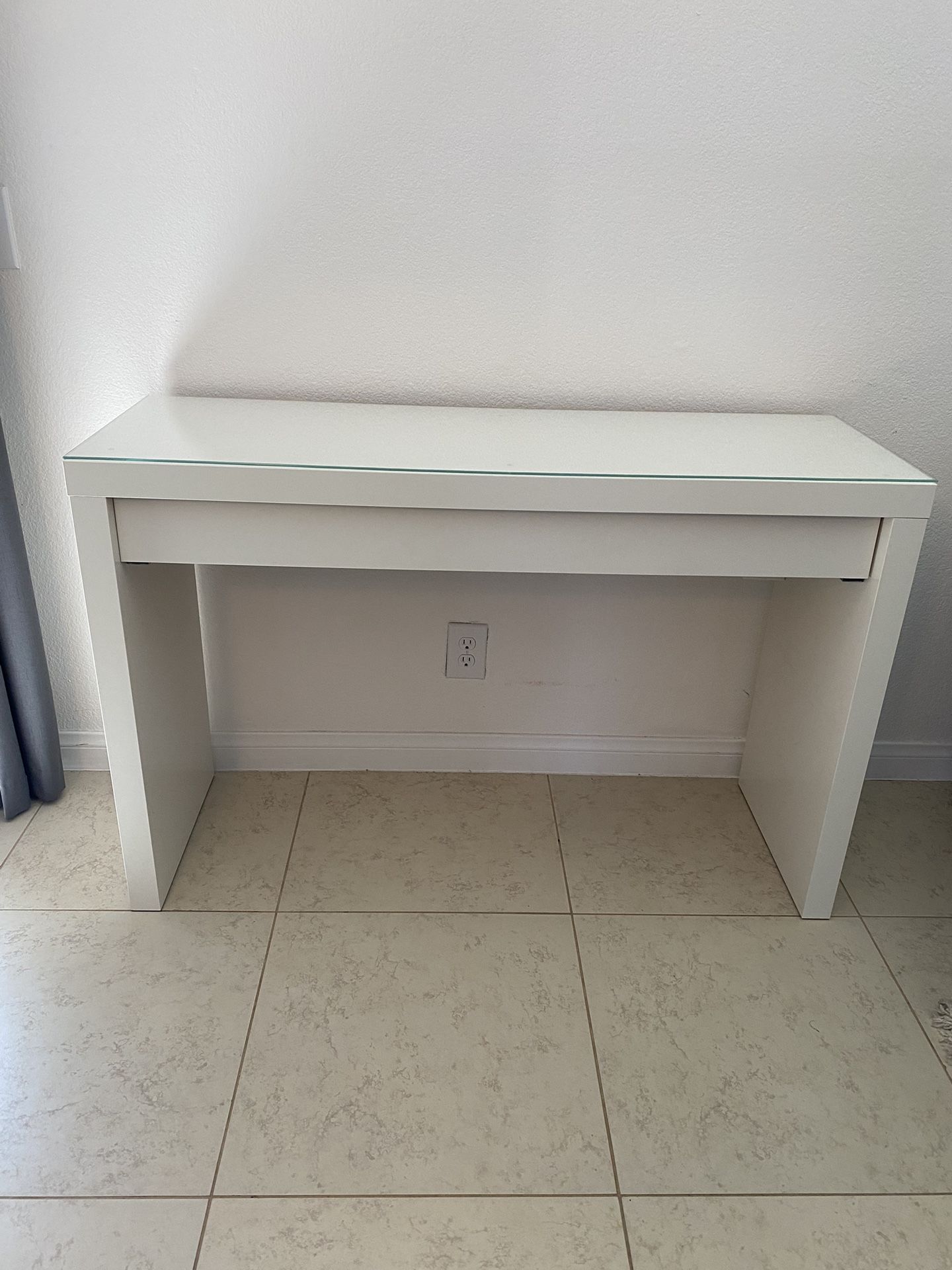 White IKEA Desk- Glass Top