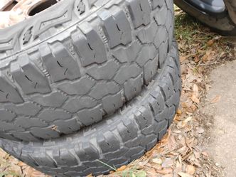 2007 Dodge 2500 wheels and tires