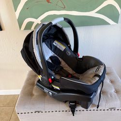 Graco Snugride 35 Car Seat