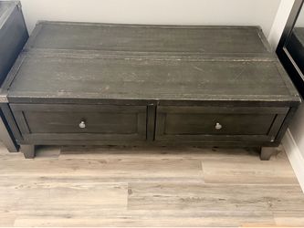 Coffee Table and End Table