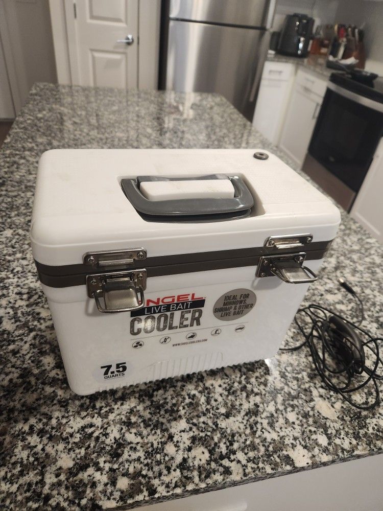Engle Live Bait Cooler