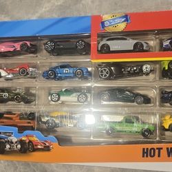 HOT WHEELS 20 Pack Cars Set Die Cast Multi Scale Toy Car Set
