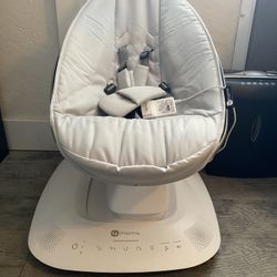 Mamaroo Baby Swing 