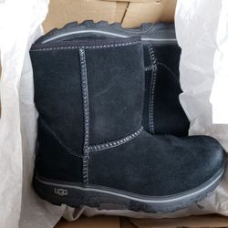 Uggs youth size 13