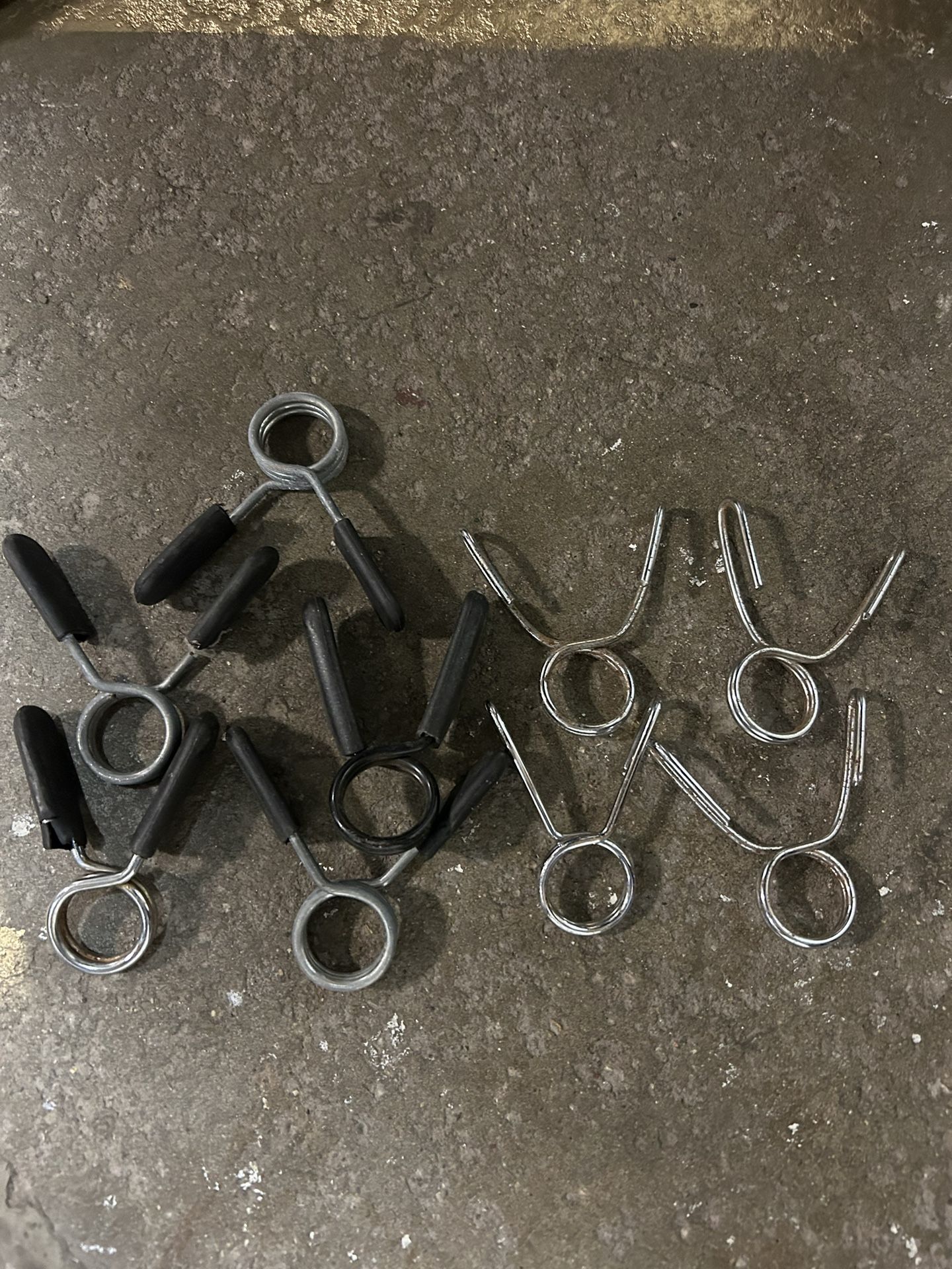 9 Exercising Bar And Dumbbell Clamps