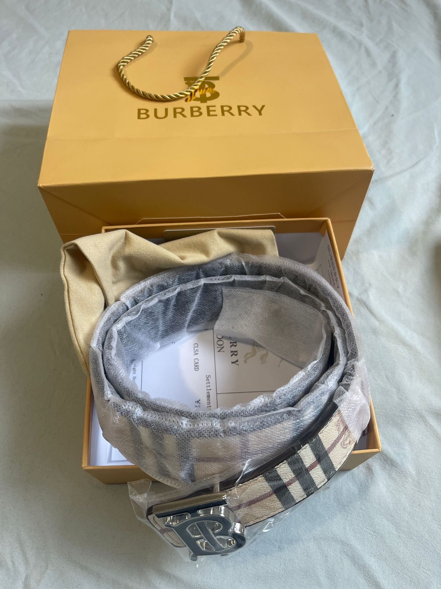 Belt burberry