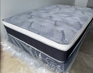Queen Euro Bamboo Pillow Top!!