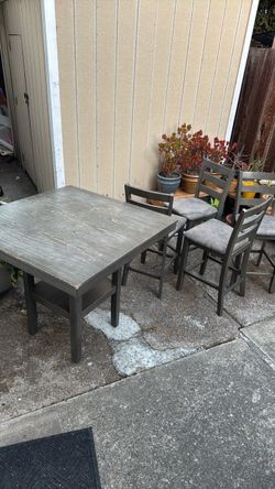 Free table and chairs