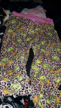 Tweetie bird pj pants size large