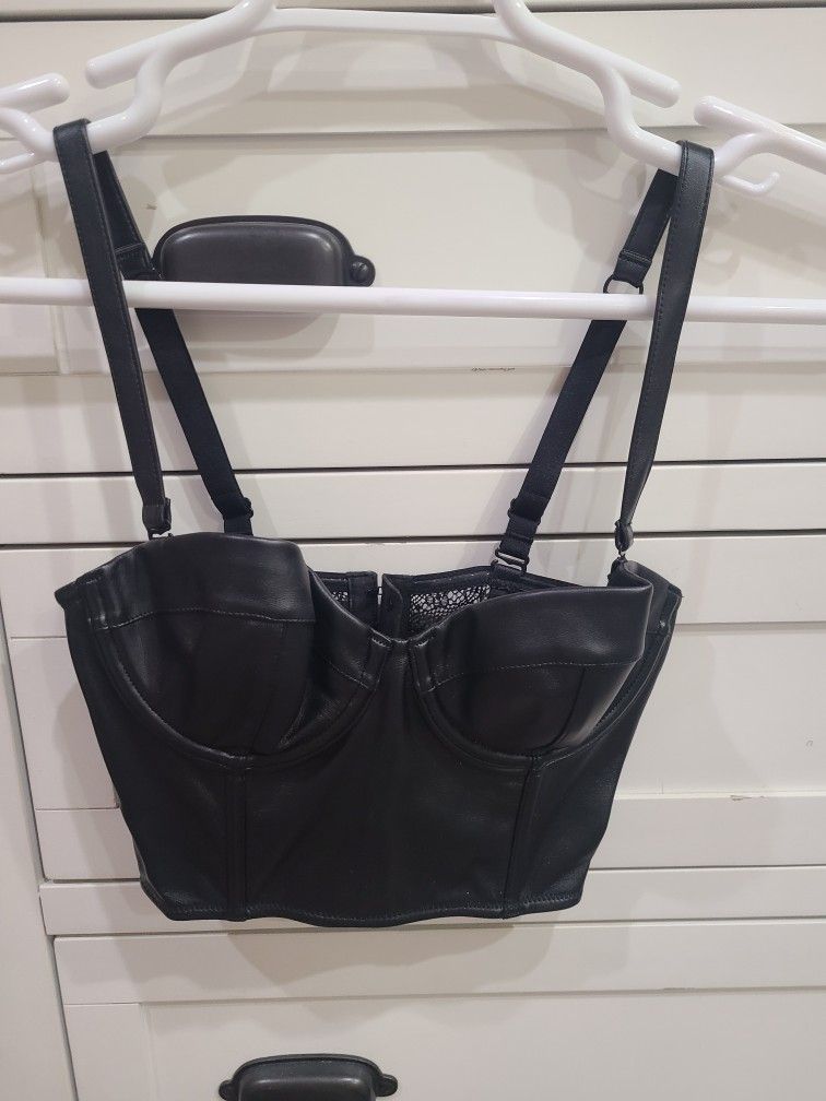 Victoria's Secret. Faux Leather, Cropped Corset. Spaghetti Straps.