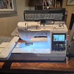 Brother SE2000 Embriodery/Sewing Machine
