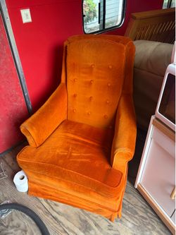 Swivel rocker