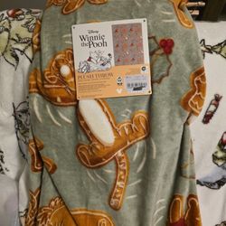 Winnie The Pooh Gingerbread Christmas Blanket 