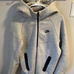 Gray Nike Tech Size Small Men’s 