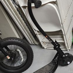 Electric scooter