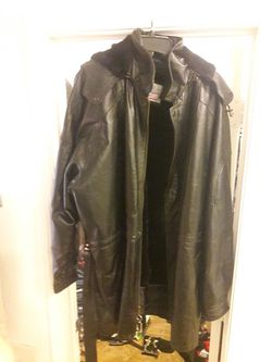 Leather coat with removable fur lining