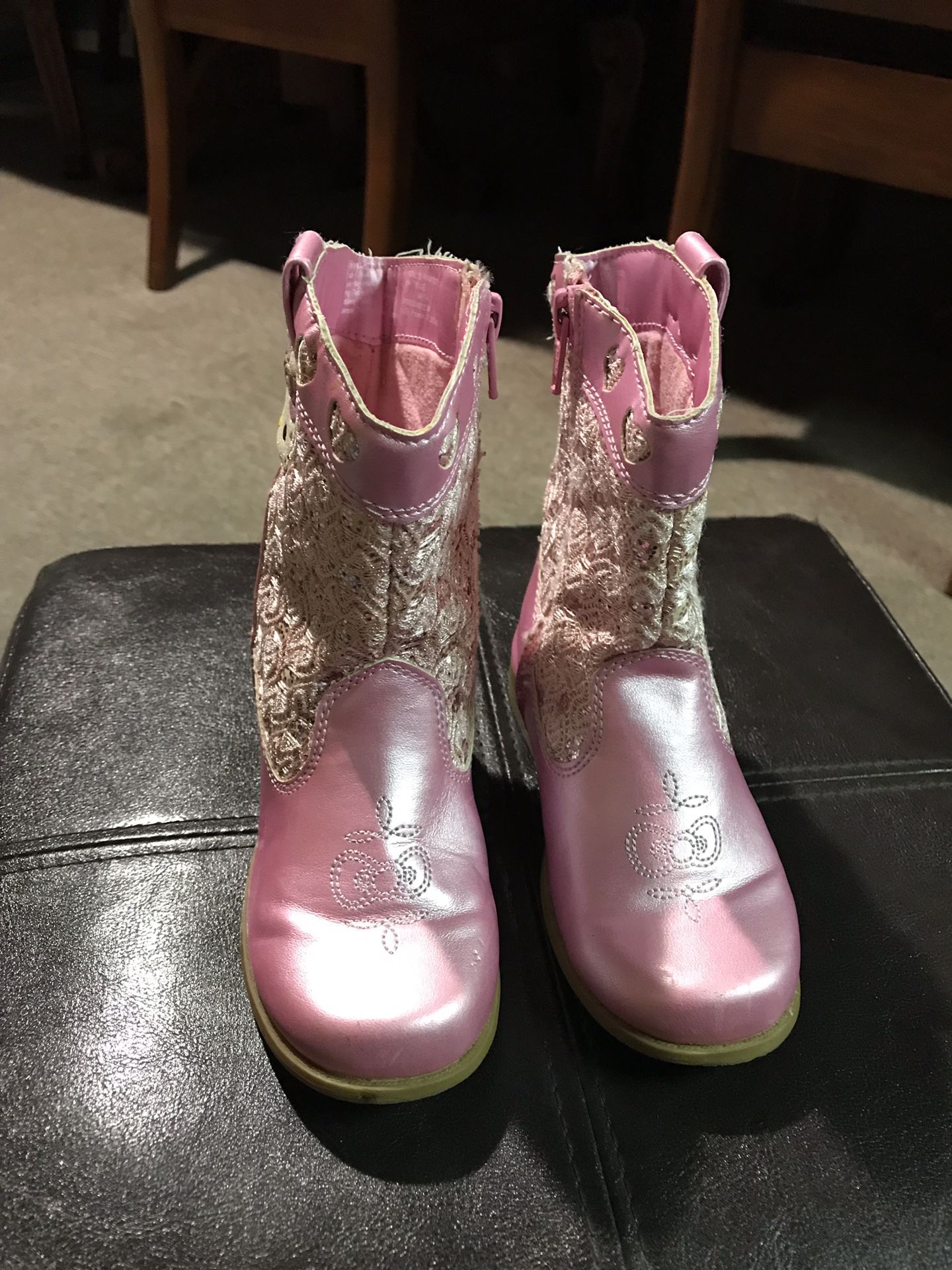 Boots for girl’s brand hello hello kitty size-6